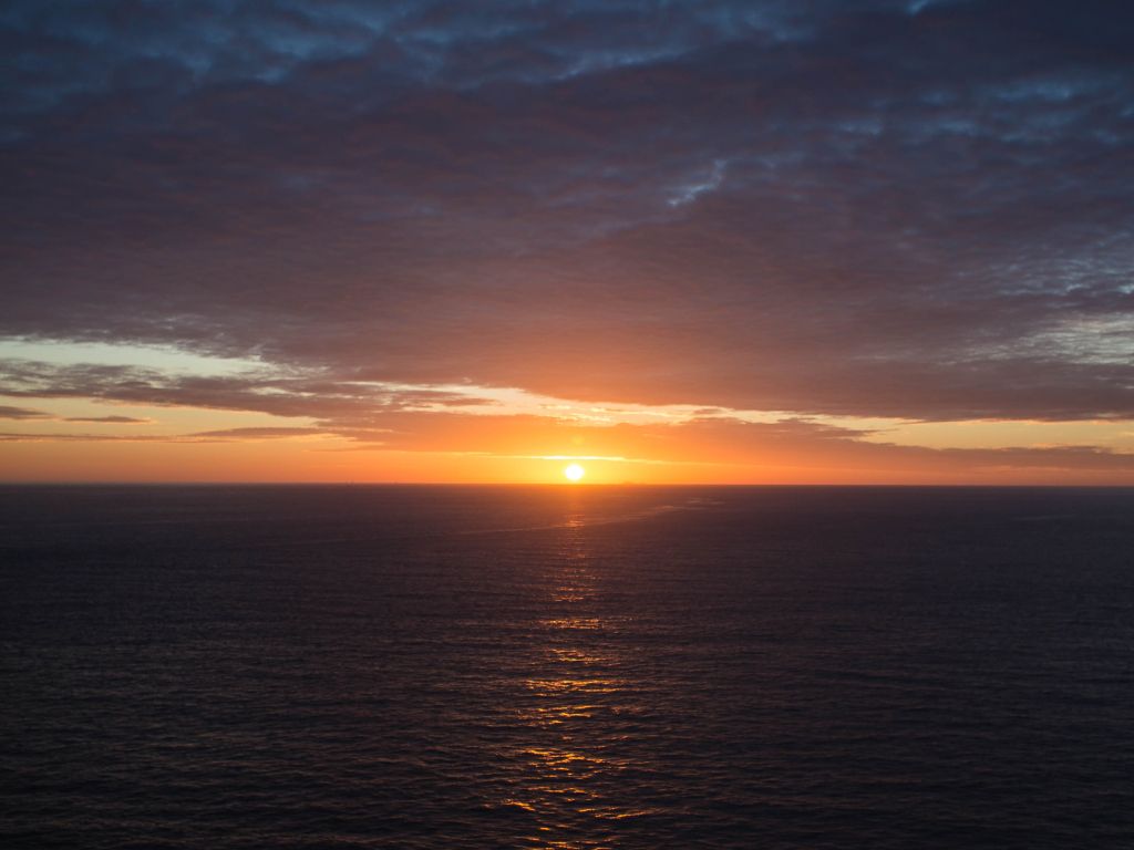 Sunset Towards the Farallon Islands wallpaper
