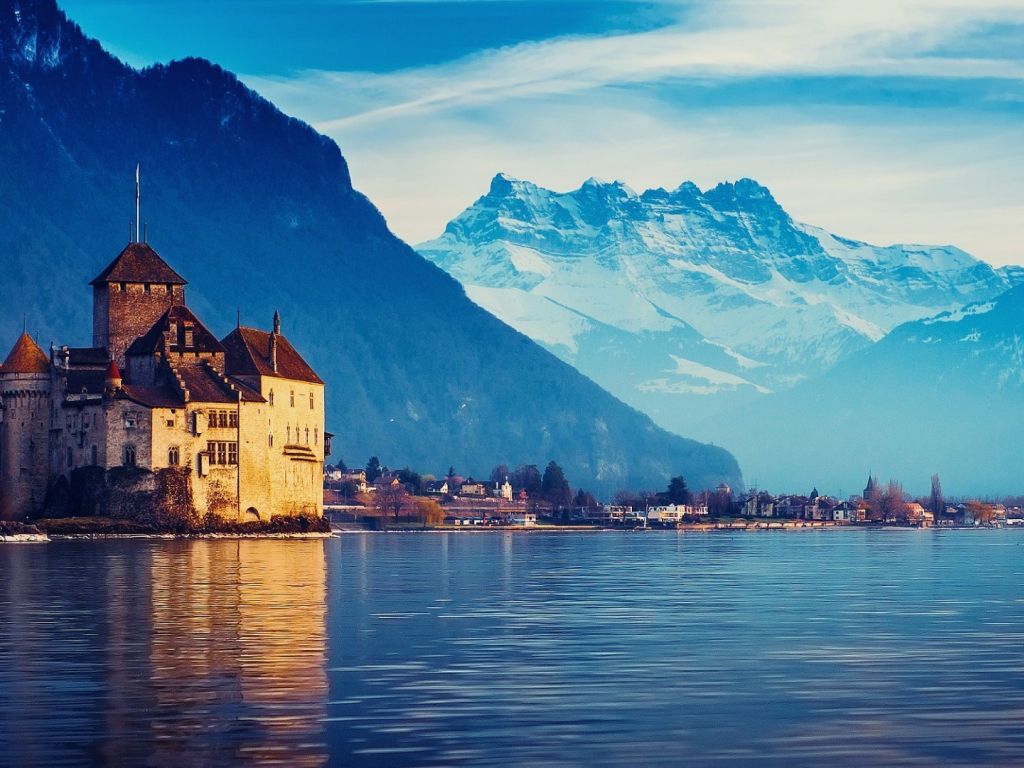 Switzerland Lake Geneva Resort wallpaper