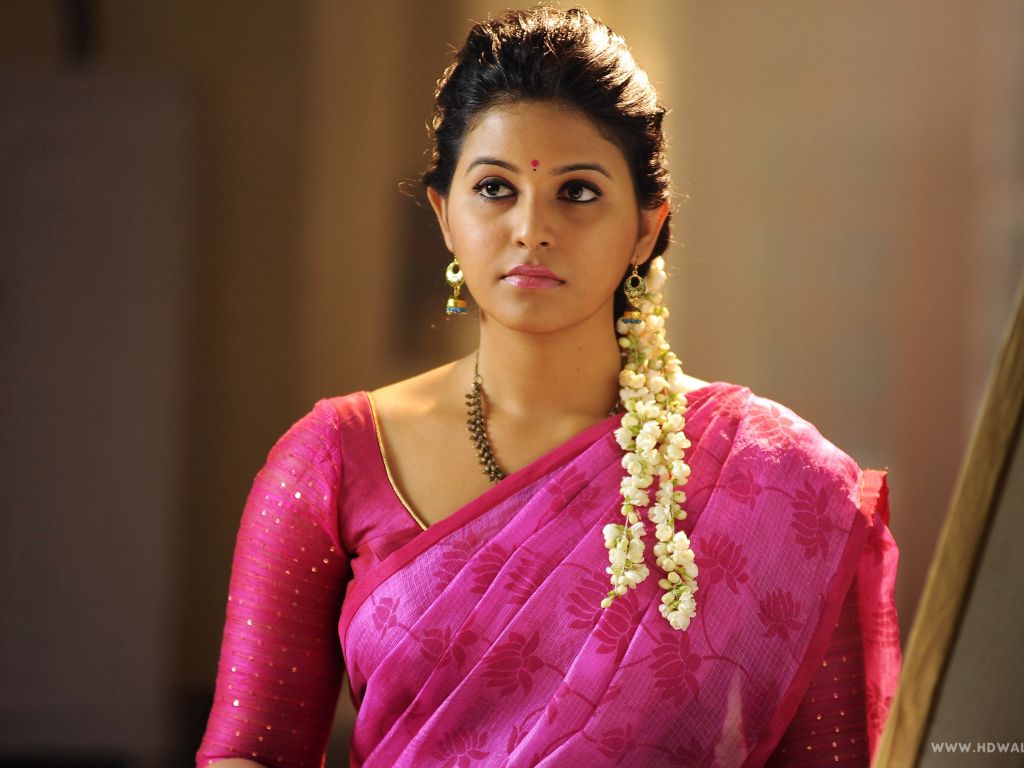 Tamil Actress Anjali wallpaper