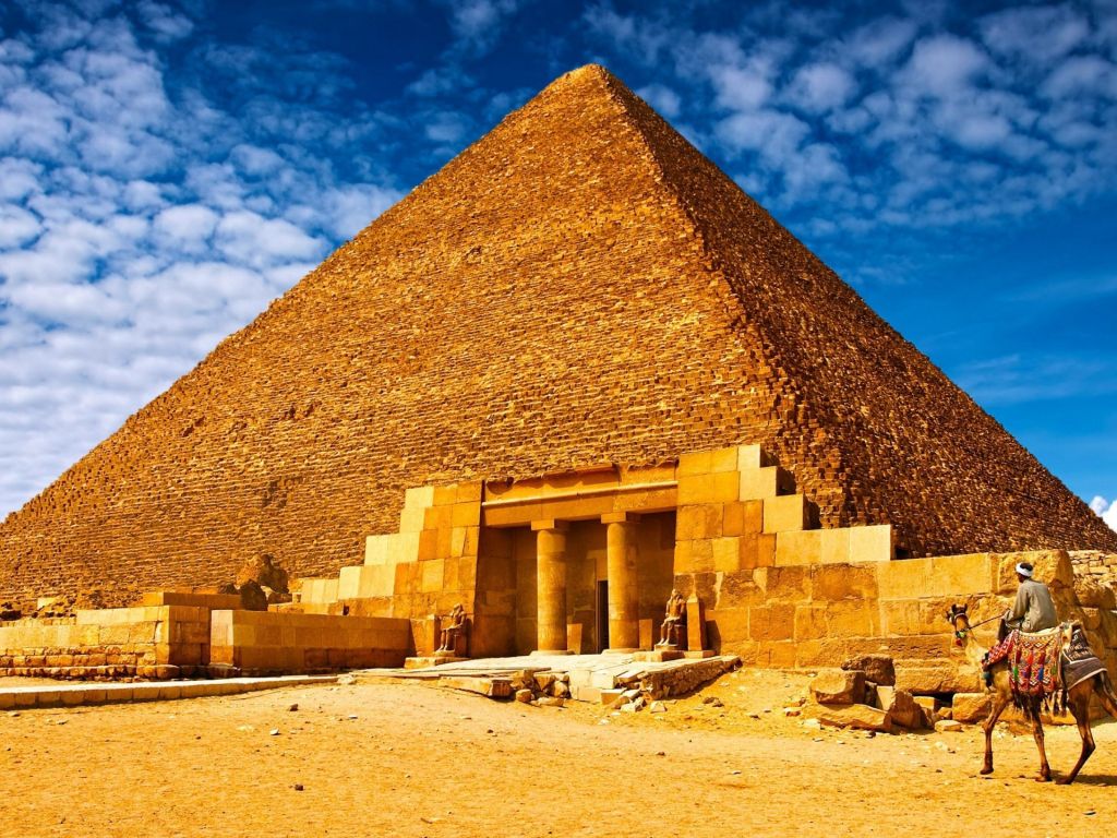 The Great Pyramid of Giza Egypt wallpaper