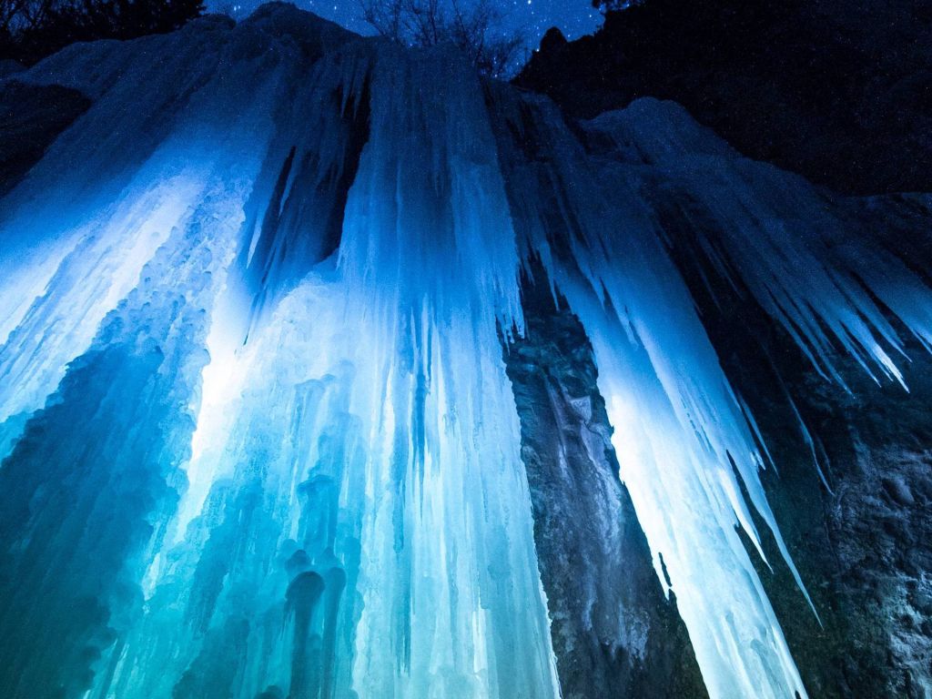 The Ice Caves of Rifle Mountain Park Colorado wallpaper