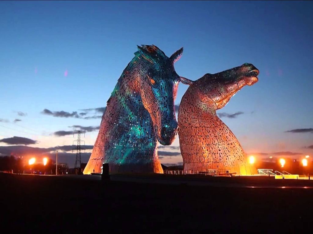 The Kelpies Horse-heads Open in Scotland wallpaper