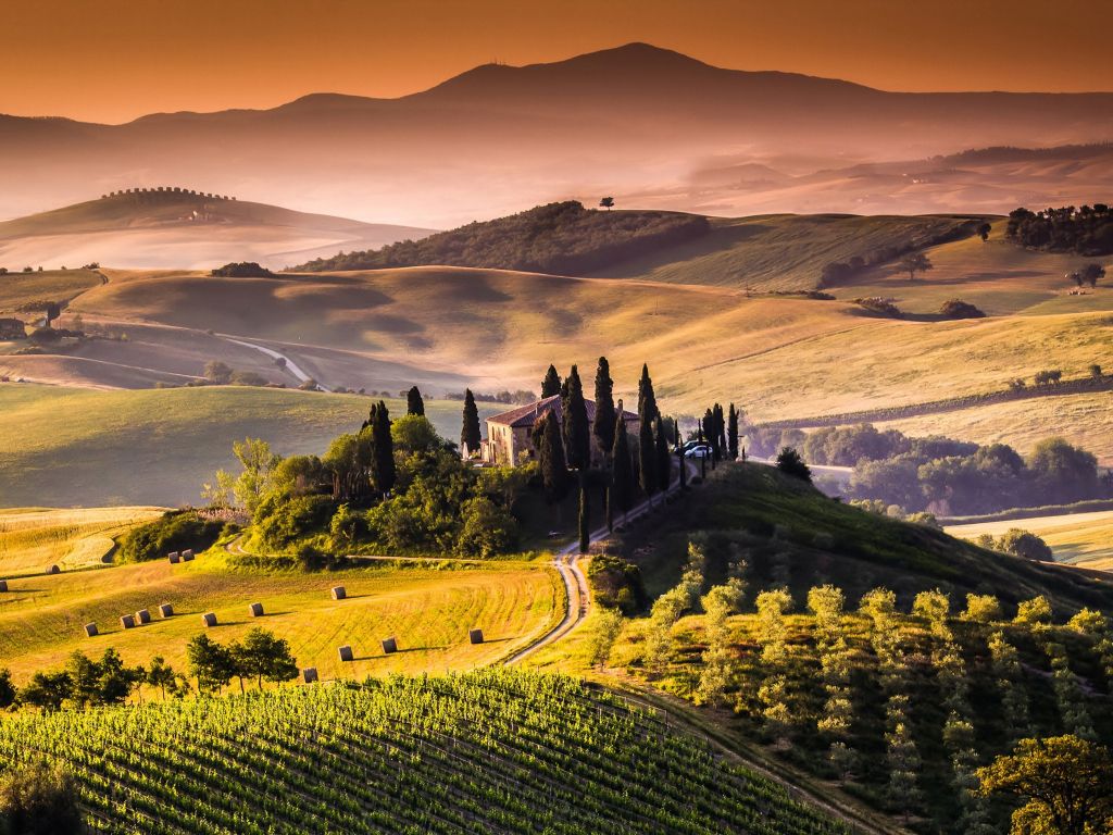 Tuscany Landscape wallpaper