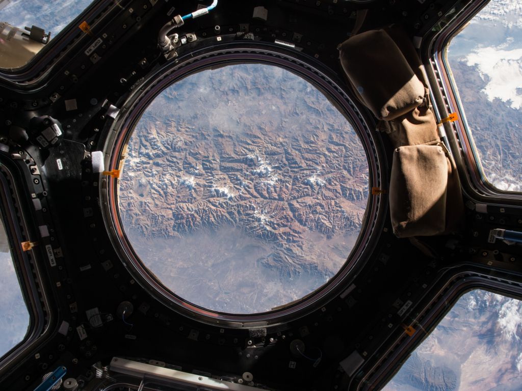 View of Earth From the ISS wallpaper