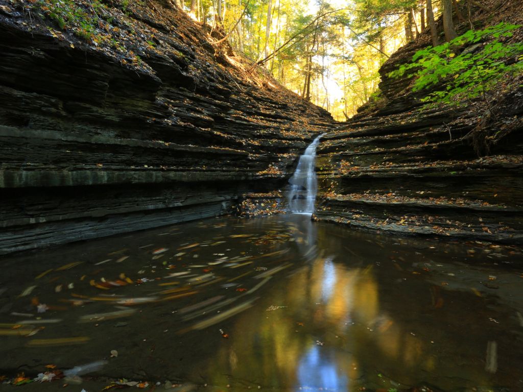 Waterfall in Ithaca NY wallpaper