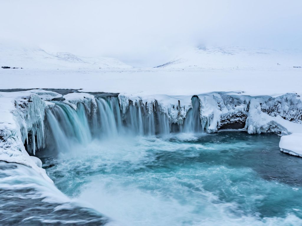 Waterfall of Godafoss Iceland wallpaper