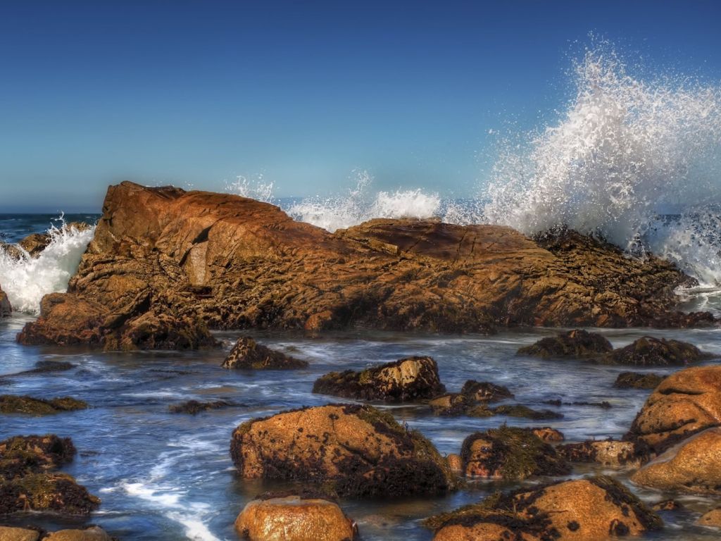 Waves Splash on Beach Rocks wallpaper