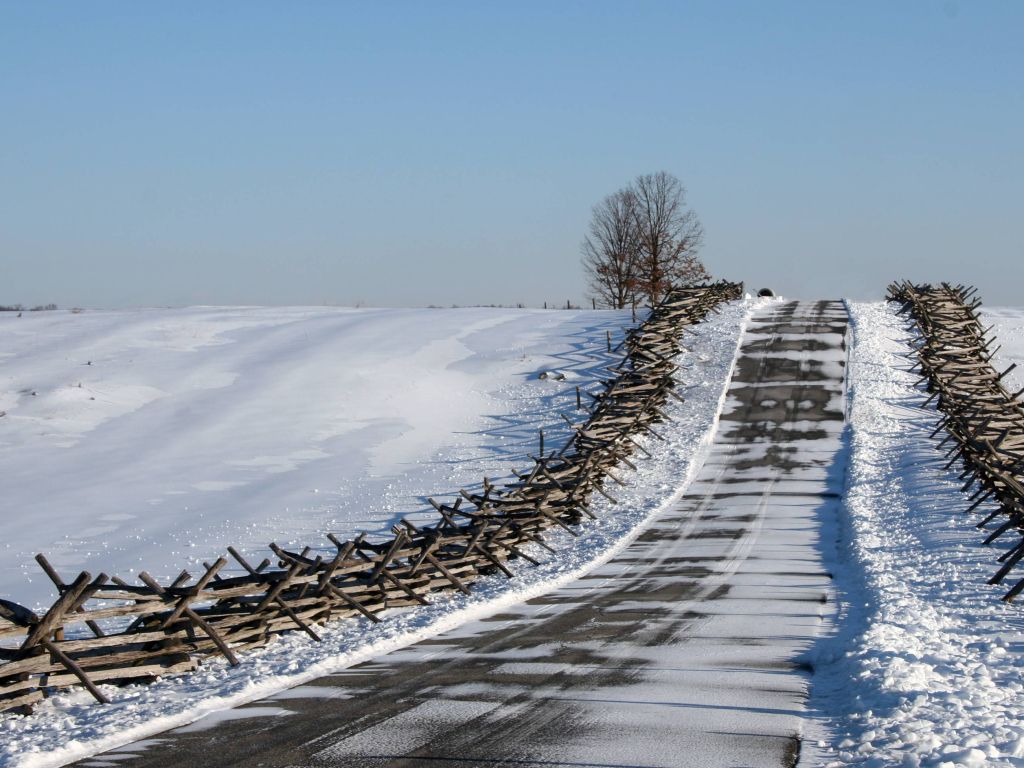 Winter Snow Road wallpaper