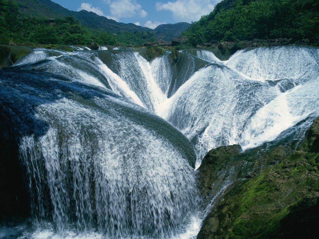 Yangtze River Falls China wallpaper